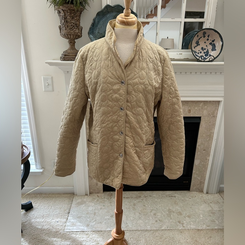 Coach Quilted Puffer Jacket in Beige/Tan